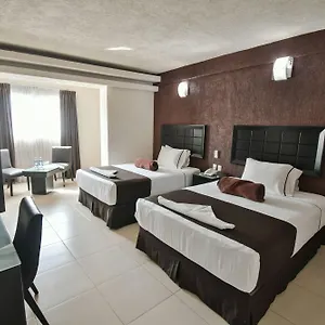 hotel-portonovo-plaza-centro.guadalajarahotels.info/