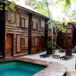 aldea-tzunun.tulum-hotels.net/